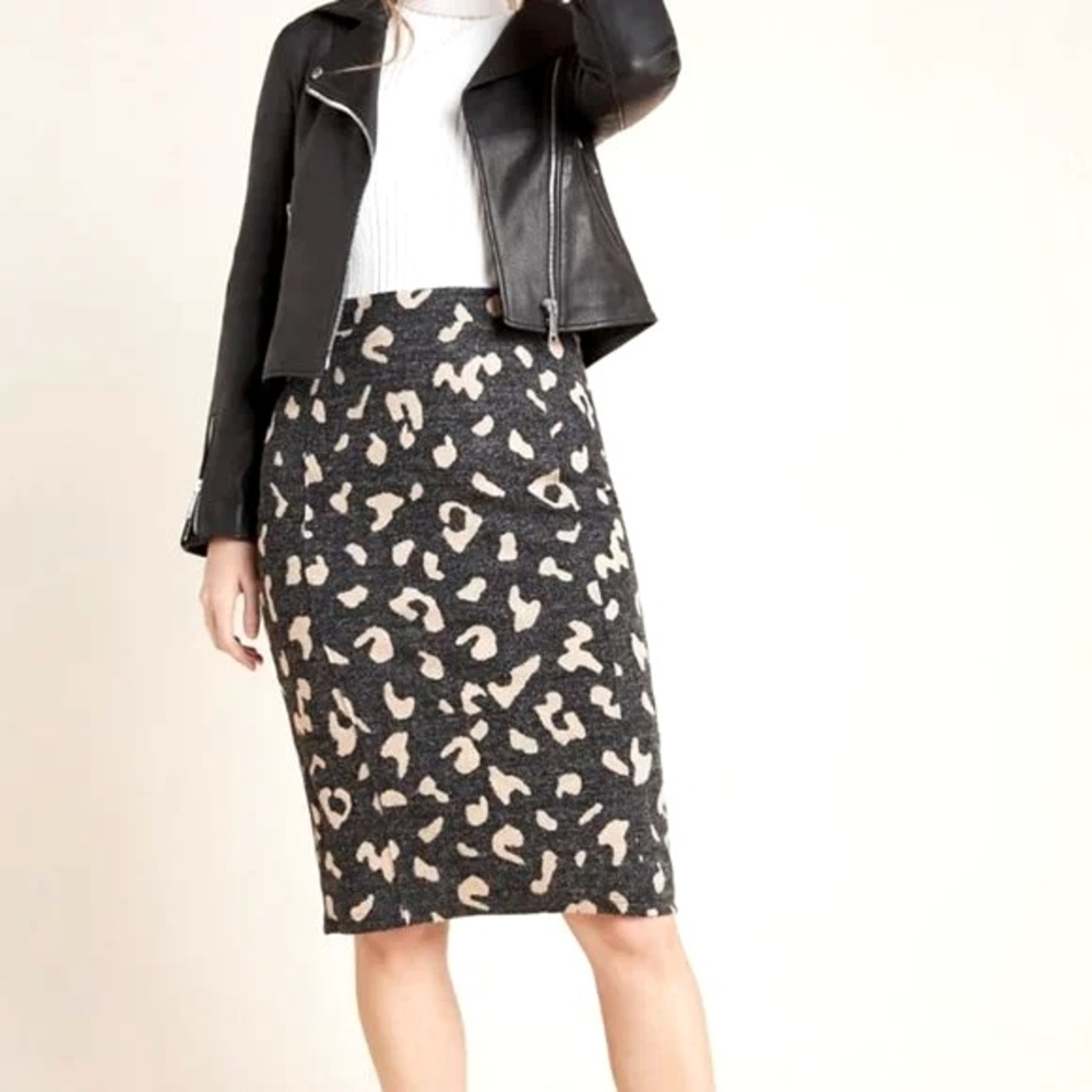 NWT Anthropologie Maeve Delphine sweater knit animal print pencil skirt